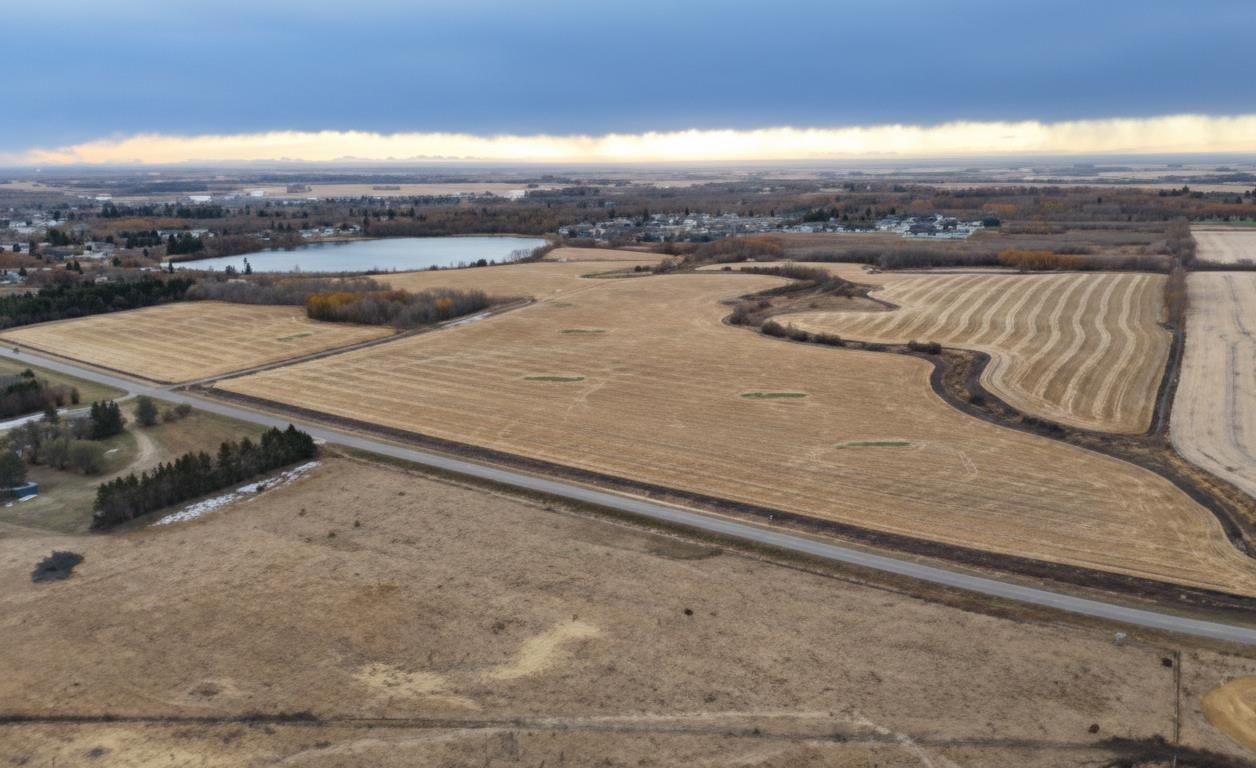 Property Photo: 5901 50 Avenue AB T4G 1R7