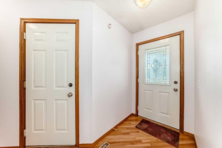Property Photo: 36 Harvest Oak Green NE AB T3K 3Y2