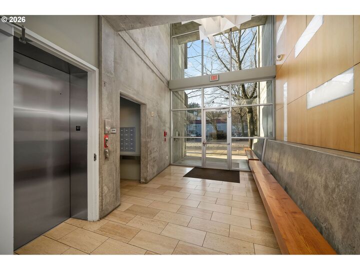 Property Photo: 1234 SW 18th Ave 407 OR 97205