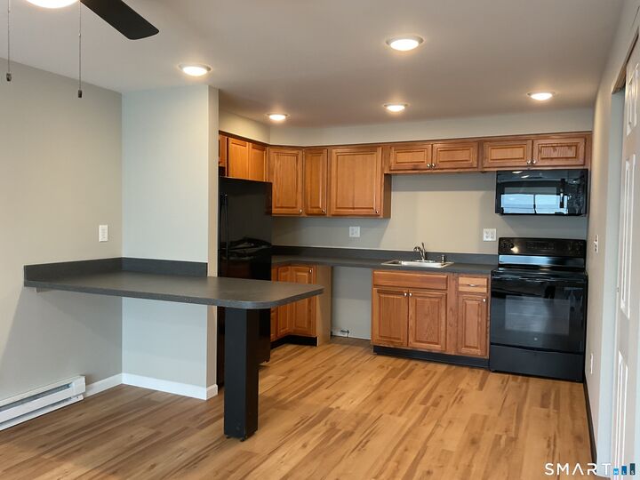 Property Photo:  7 Hamre Lane A  CT 06405 