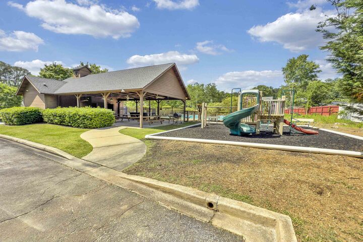 Property Photo: 403 W Abington Way SC 29301