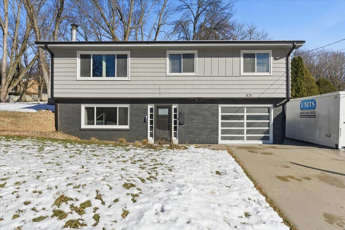 Property Photo:  825 McKenzie  Avenue  IA 51503 