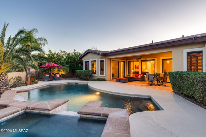 Property Photo:  1590 W Copper Sky Drive  AZ 85737 