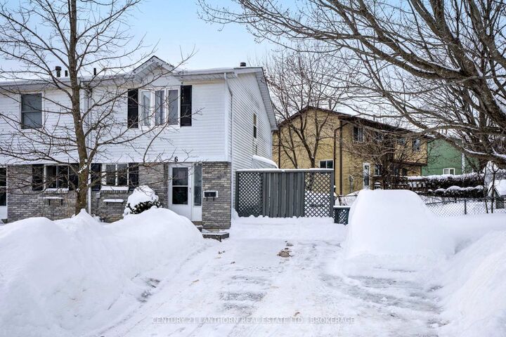 6 Woodstone Crescent — photo 1