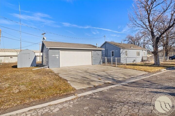 Property Photo:  120 Forrest Ave  MT 59044 