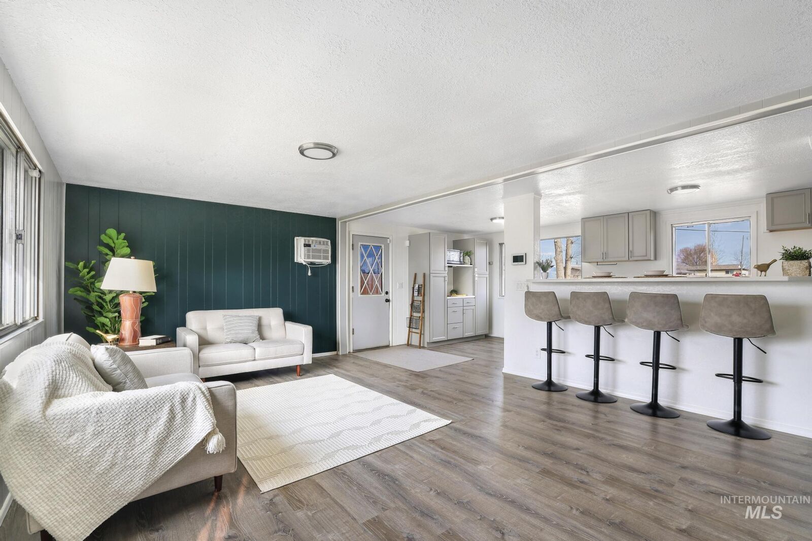 Property Photo:  1840 V St  ID 83336 