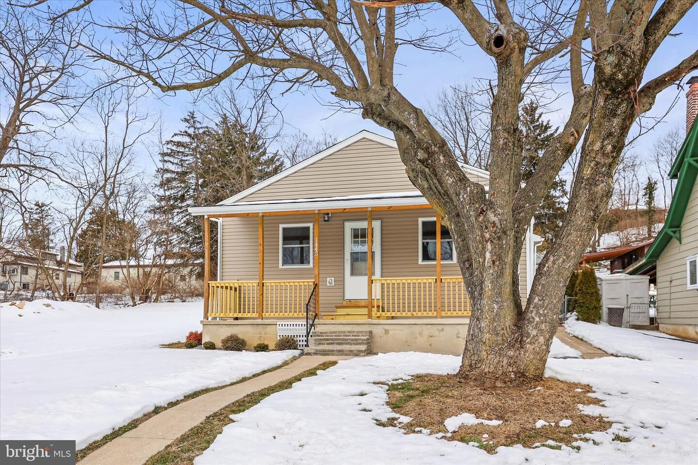 Property Photo: 1443 W College Avenue PA 17404