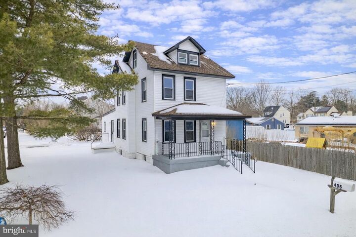 Property Photo:  406 Burnt Mill Road  NJ 08003 