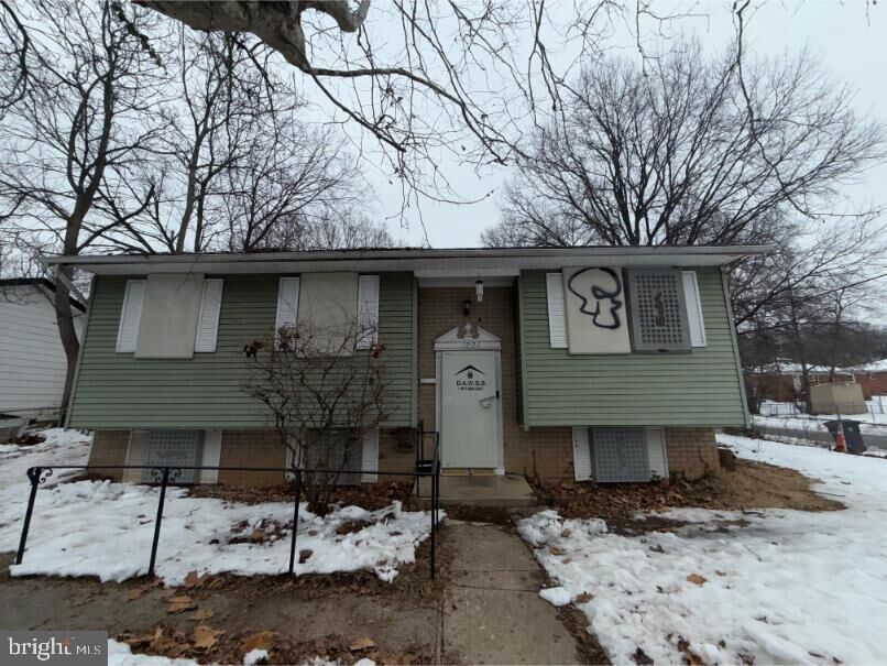 Property Photo: 1201 Gondar Avenue MD 20785