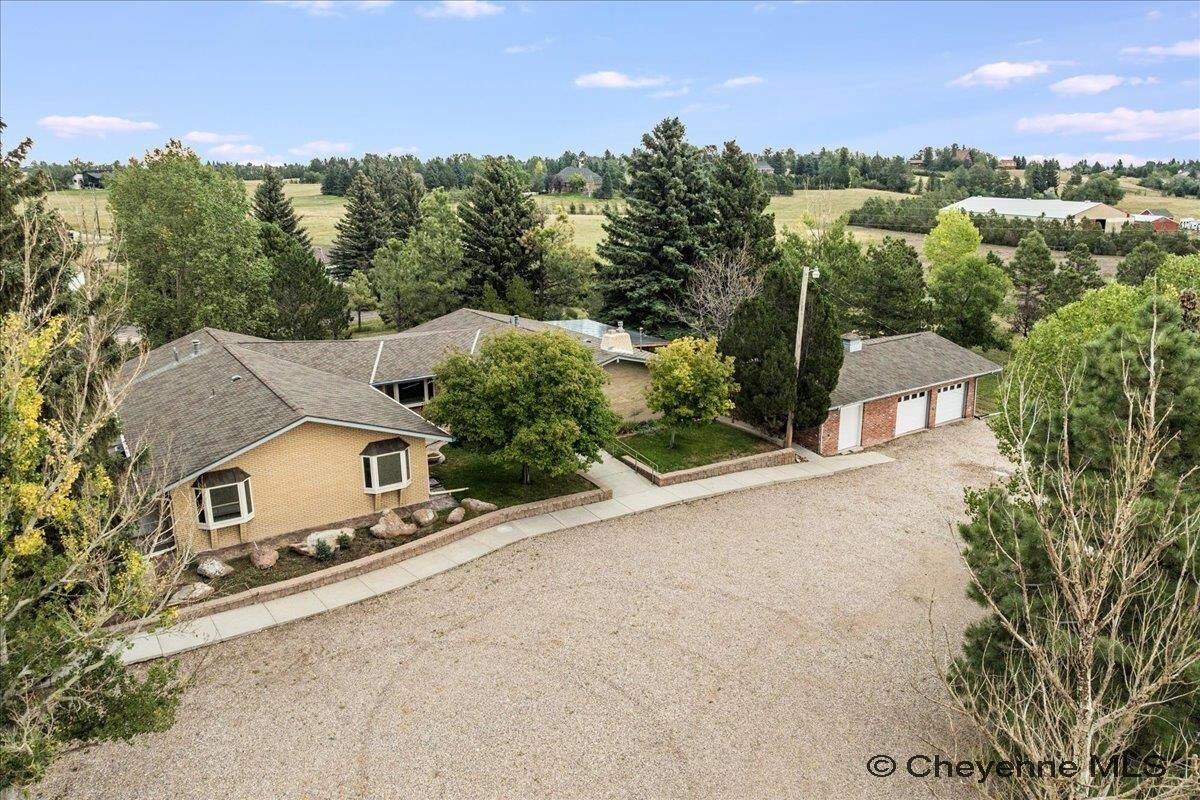 Property Photo:  714 E Ole Maverick Rd  WY 82009 