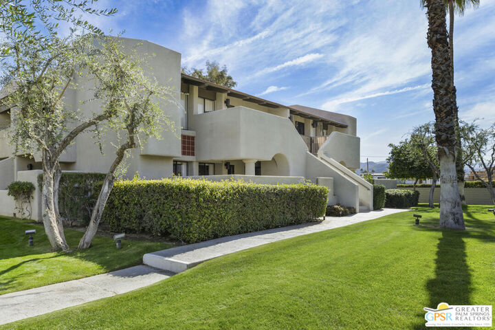 Property Photo:  351 N Hermosa Dr  CA 92262 