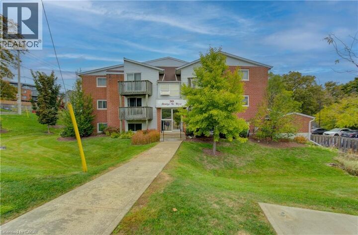 30 Bridge Street West 104 — photo 1