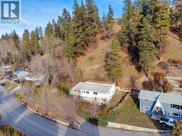 Property Photo: 1745 Hollywood Road South BC V1X 4P5