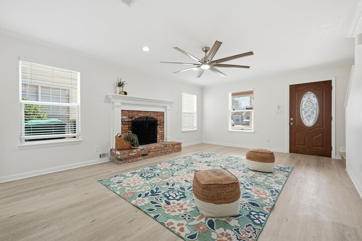 Property Photo:  2715 Willow Grove Lane  FL 32547 