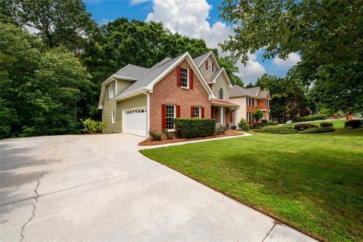 Property Photo:  2430 Harbin Springs Cove  GA 30019 