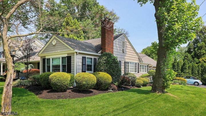 Property Photo:  756 Kimball Ave  NJ 07090 