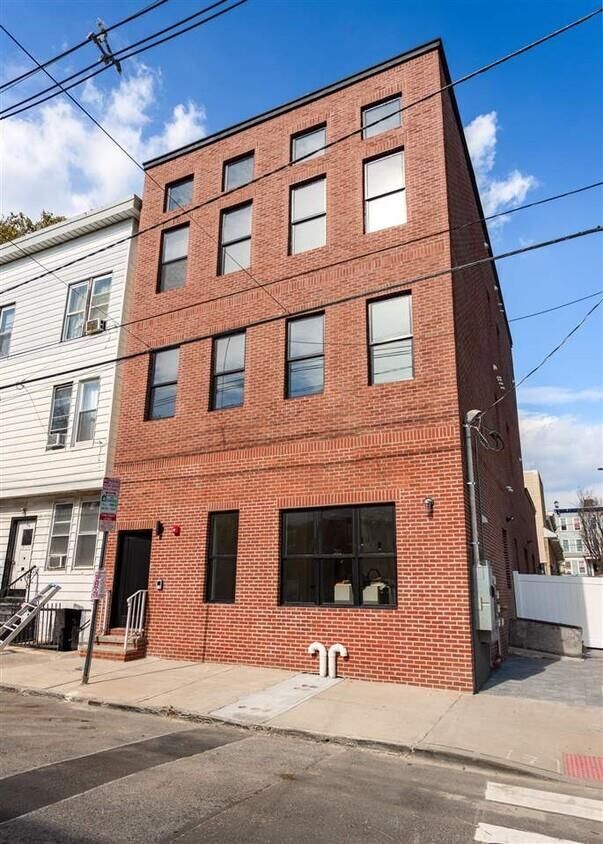 Property Photo: 78 Paterson St 2A NJ 07307