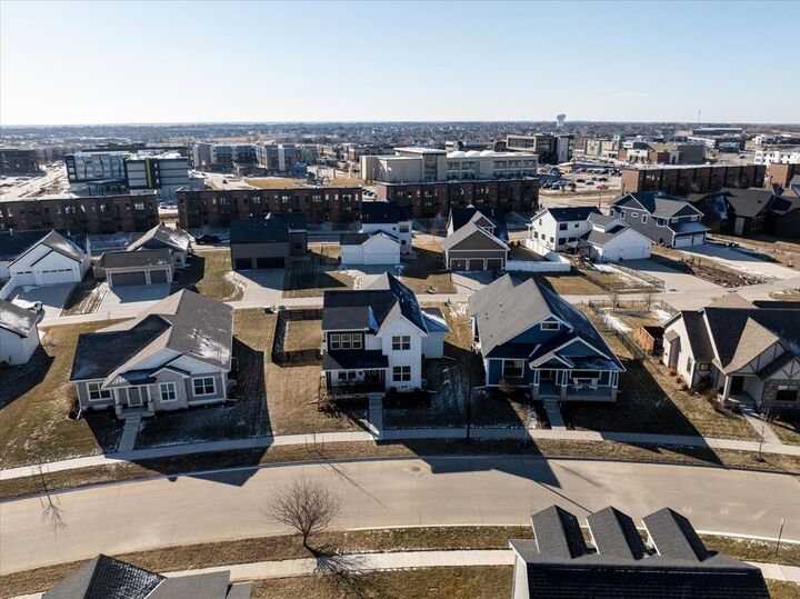 Property Photo:  1604 SW Franklin Drive  IA 50023 