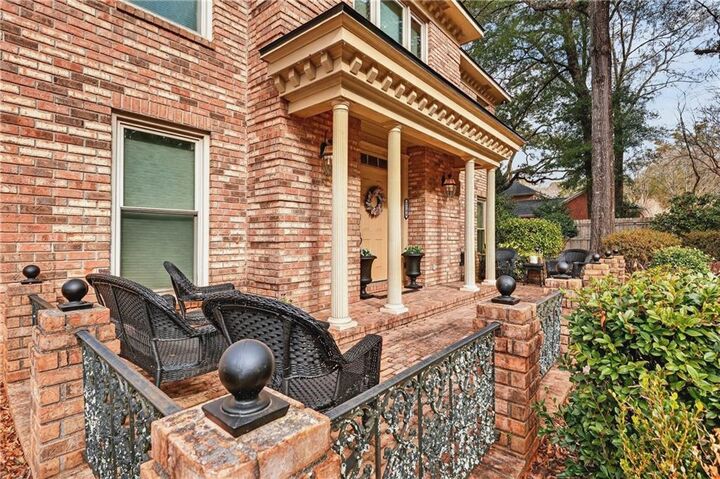 Property Photo:  2104 Marchfield Drive E  AL 36693 