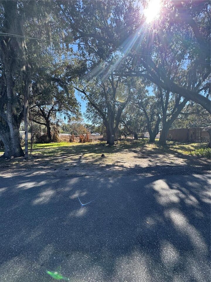 Property Photo:  4316 Lake Avenue  FL 34746 