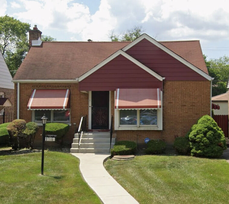 Property Photo:  9716 S Union Avenue  IL 60628 