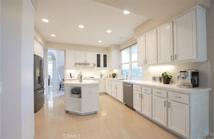 Property Photo:  9 Willowglade  CA 92679 