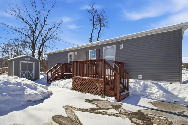 Property Photo:  8 A Street  ME 04011 