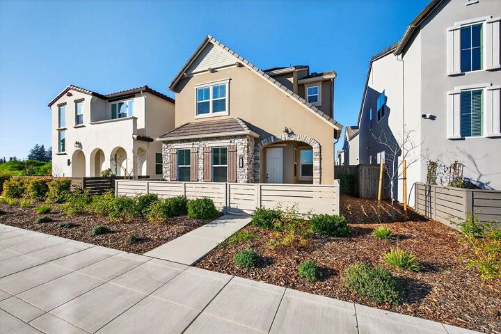 Property Photo: 2367 Omaha Beach Avenue CA 95818