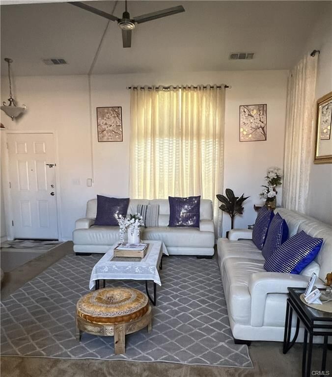 Property Photo:  924 Dosangh Court  CA 95334 
