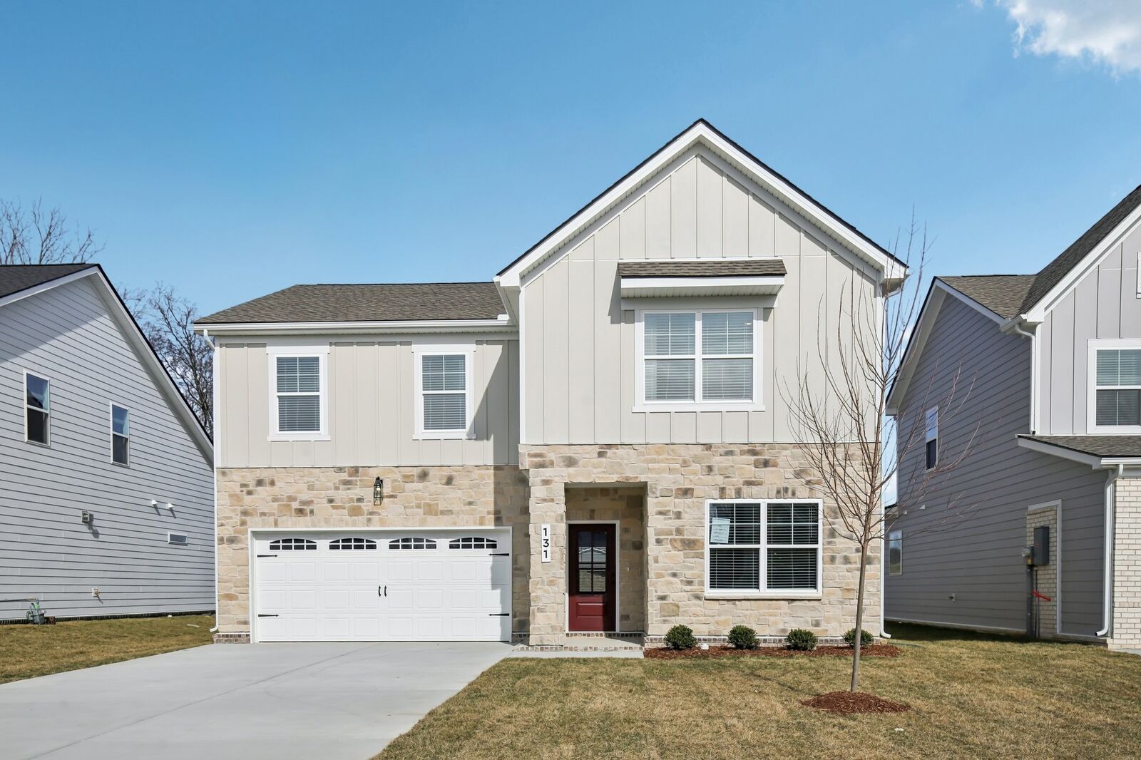 Property Photo: 131 Dahlia Dr TN 37086