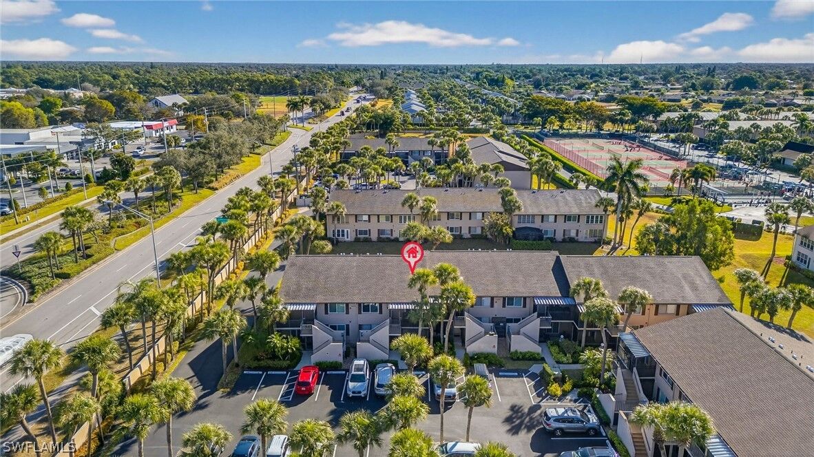 Property Photo:  3450 Frosty Way 5210  FL 34112 