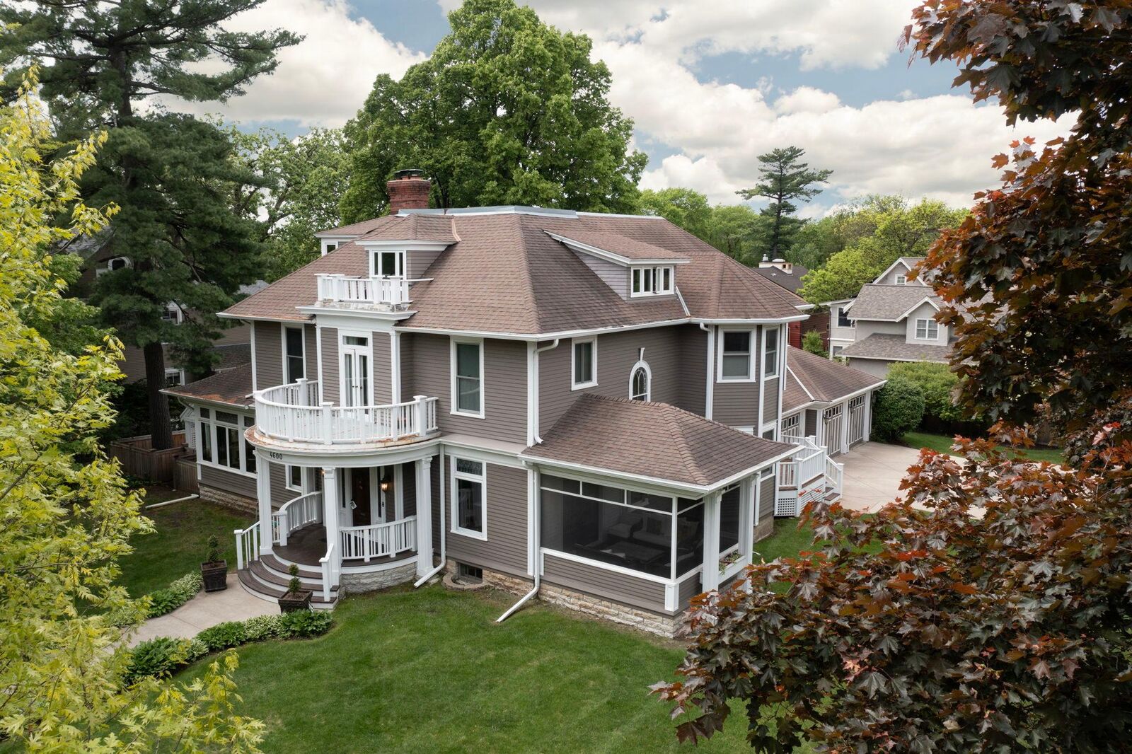Property Photo:  4600 Fremont Avenue S  MN 55419 