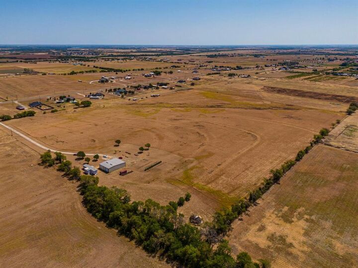 Property Photo: 4031 Greathouse Road TX 75167