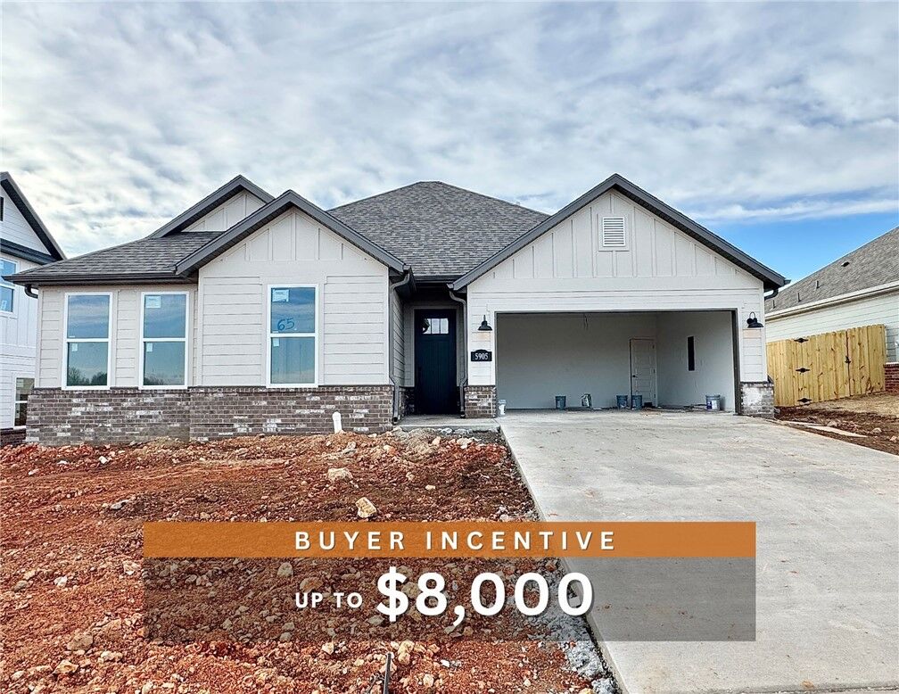 Property Photo:  5905 SW Bear Creek Avenue  AR 72713 