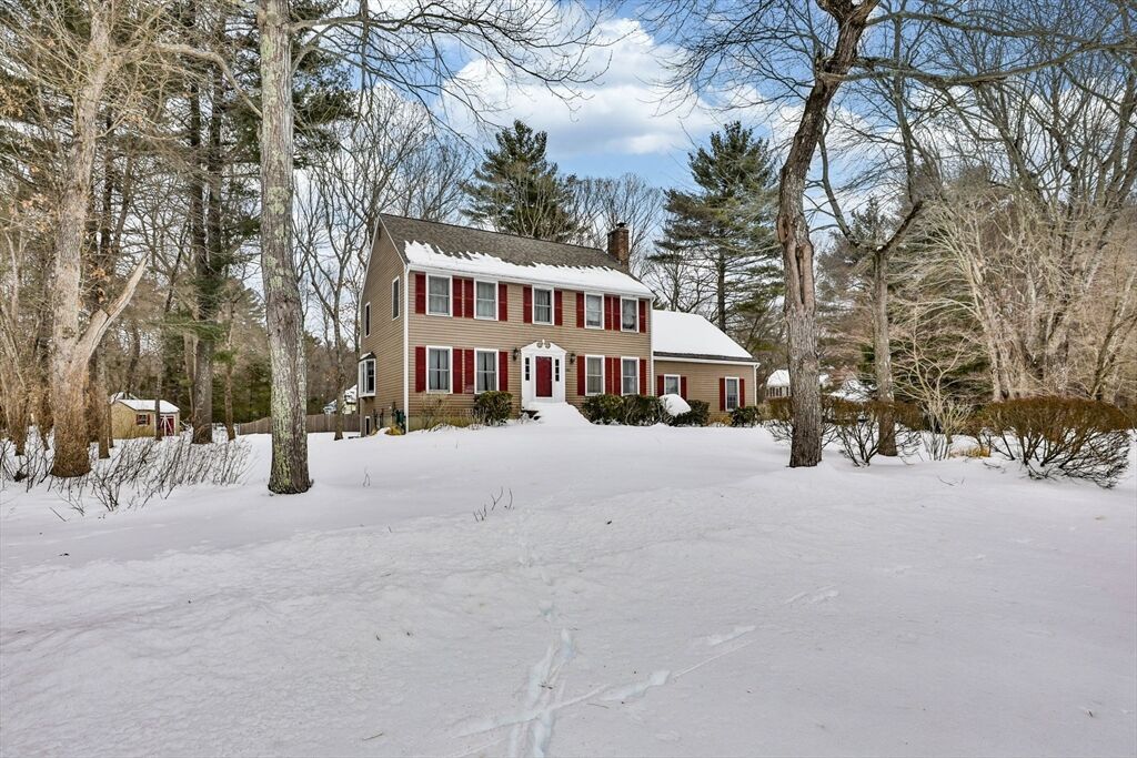 Property Photo:  1 Deer Path  MA 02048 