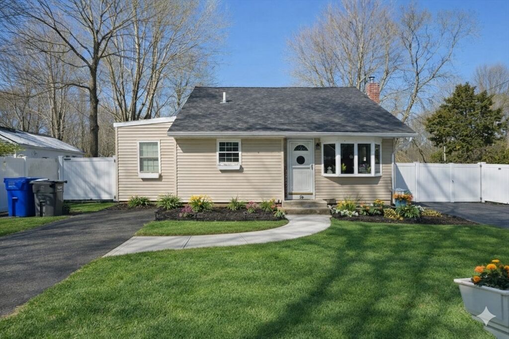 Property Photo:  54 Wilbur St  MA 02767 