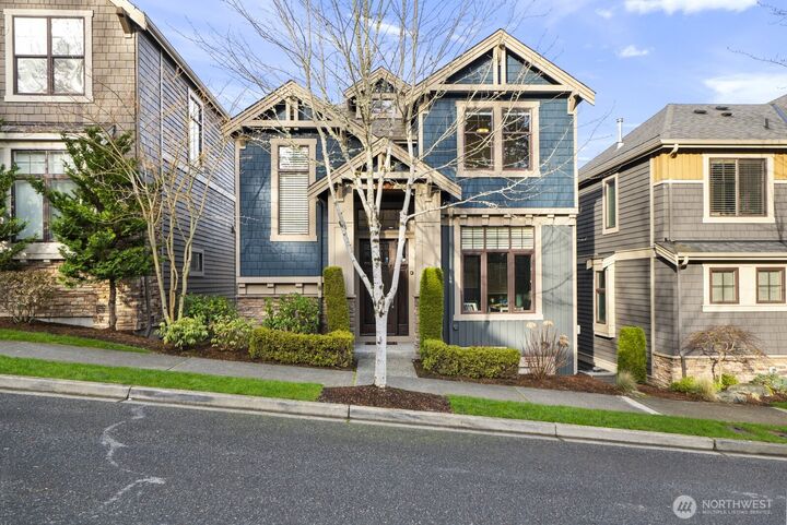 Property Photo:  2170 NW Stoney Creek Drive  WA 98027 