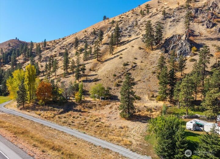 Property Photo: 21300 US Highway 97A WA 98816