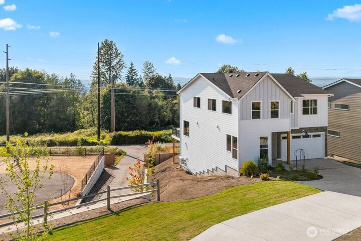 Property Photo:  8105  73rd Place NE  WA 98270 
