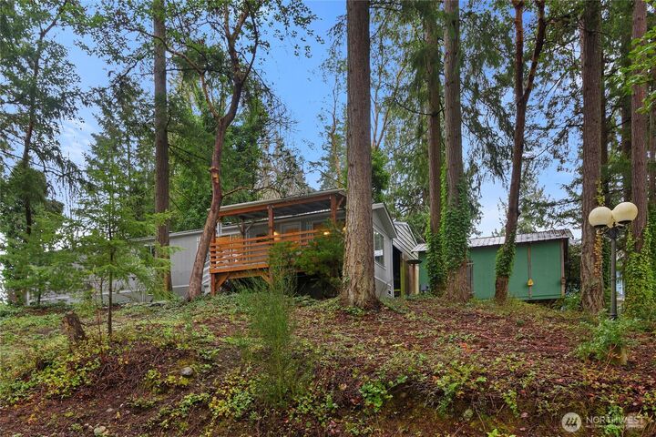 Property Photo:  15233 NE Sunset Ave  NE  WA 98345 