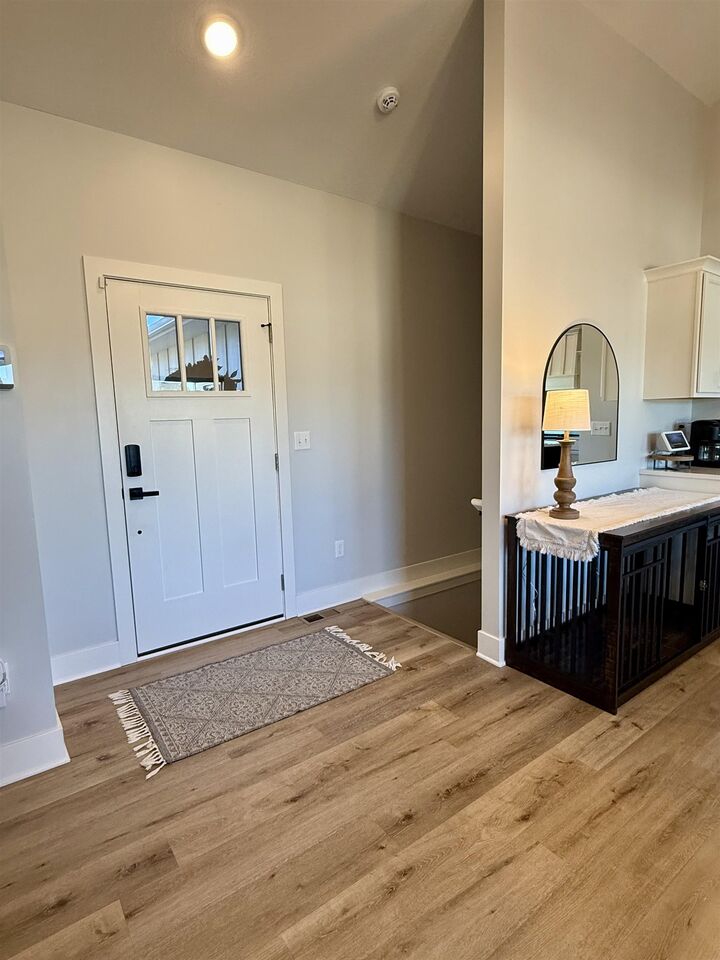 Property Photo:  5437 N Saint Paul Ct  KS 67204 