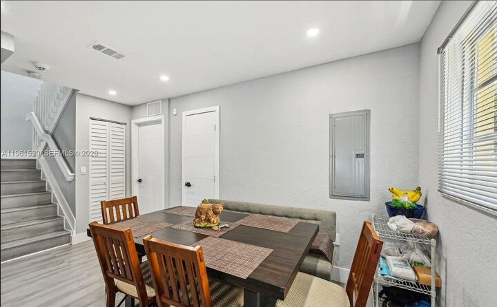 Property Photo:  380 NW 20th St 8  FL 33127 