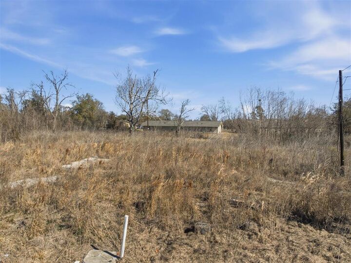 Property Photo:  1620 Houston River Road  LA 70669 