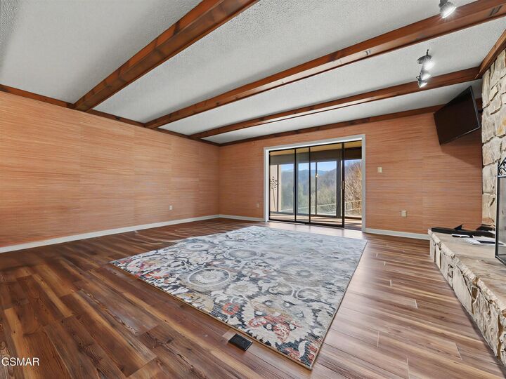 Property Photo:  224 Woodland Road  TN 37738 