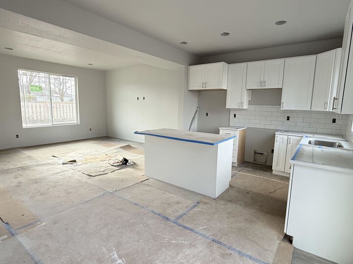 Property Photo:  9511 E Michielli Ln  WA 99206 