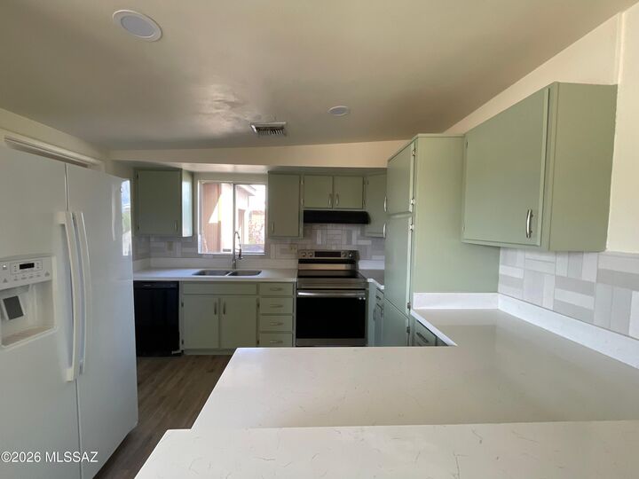 Property Photo:  7434 E 24th Street  AZ 85710 