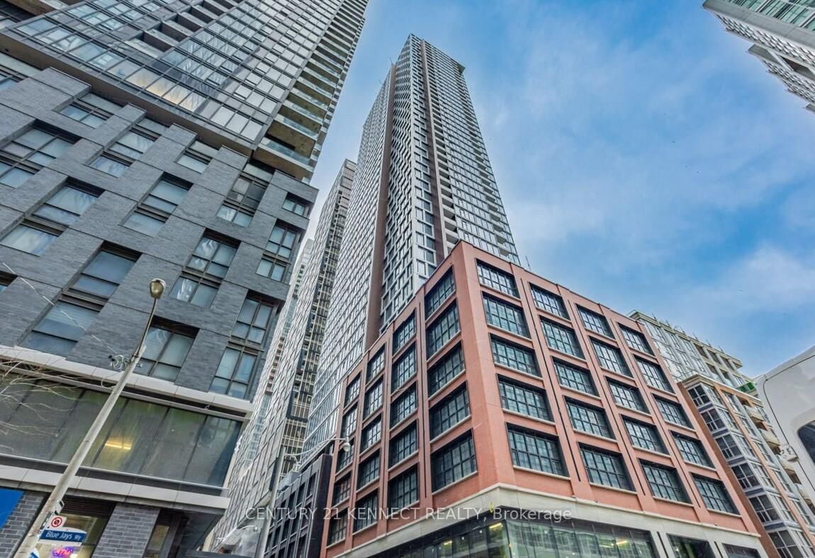 Property Photo:  55 Mercer Street 1708  ON M5V 3W2 