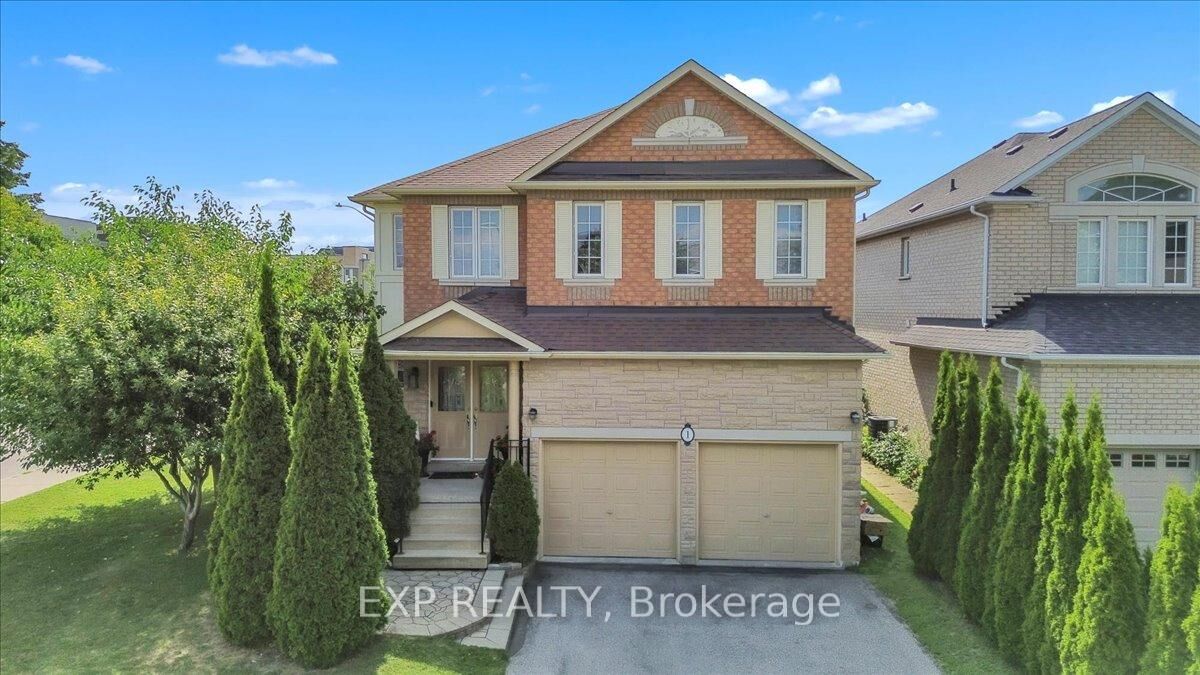 Property Photo: 1 Vitlor Drive ON L4E 2Y4