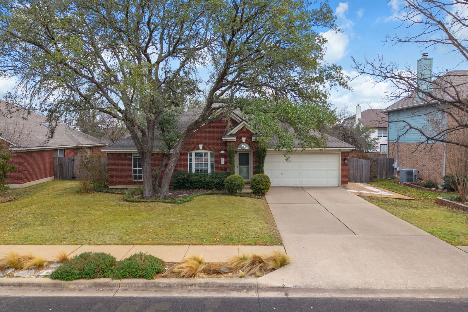 Property Photo:  8509 Moose Cove  TX 78749 