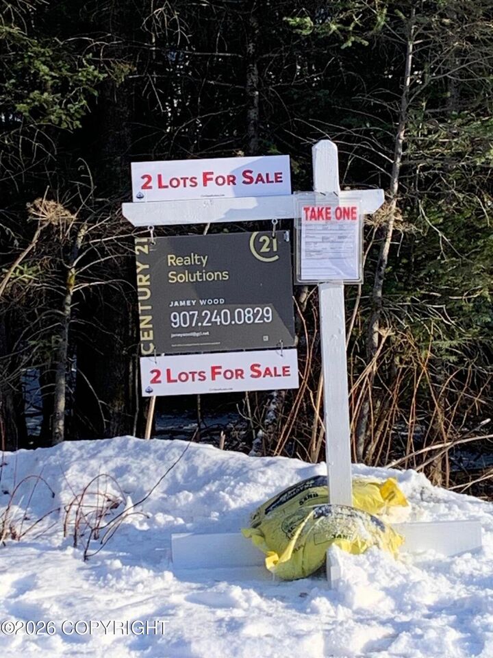 Property Photo:  1812 Parks Place  AK 99664 